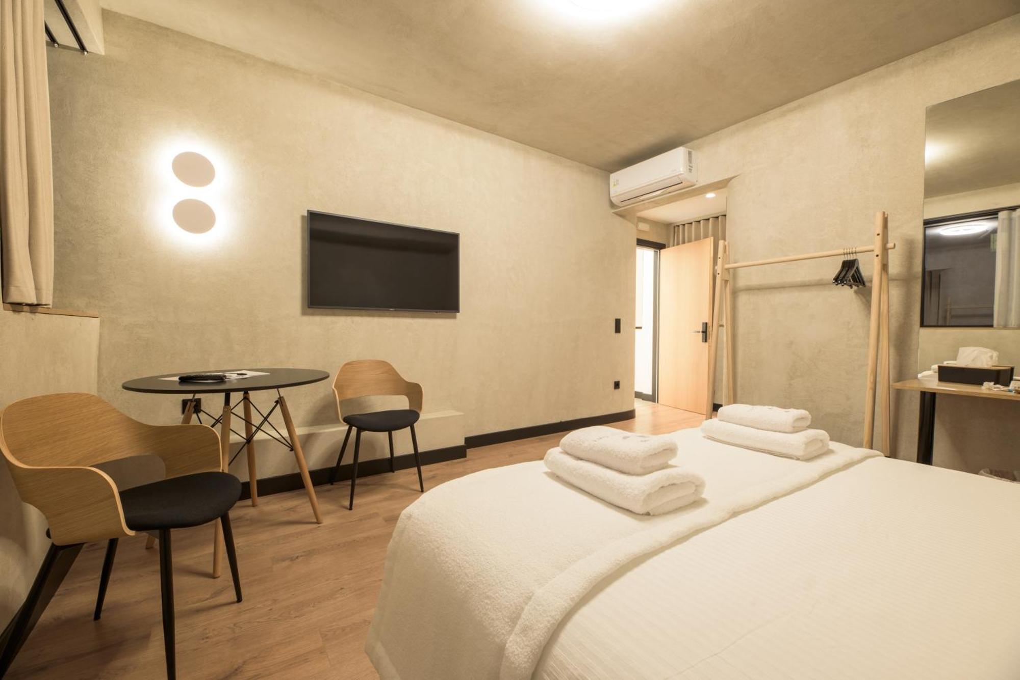 Athensowl Aparthotel Екстериор снимка