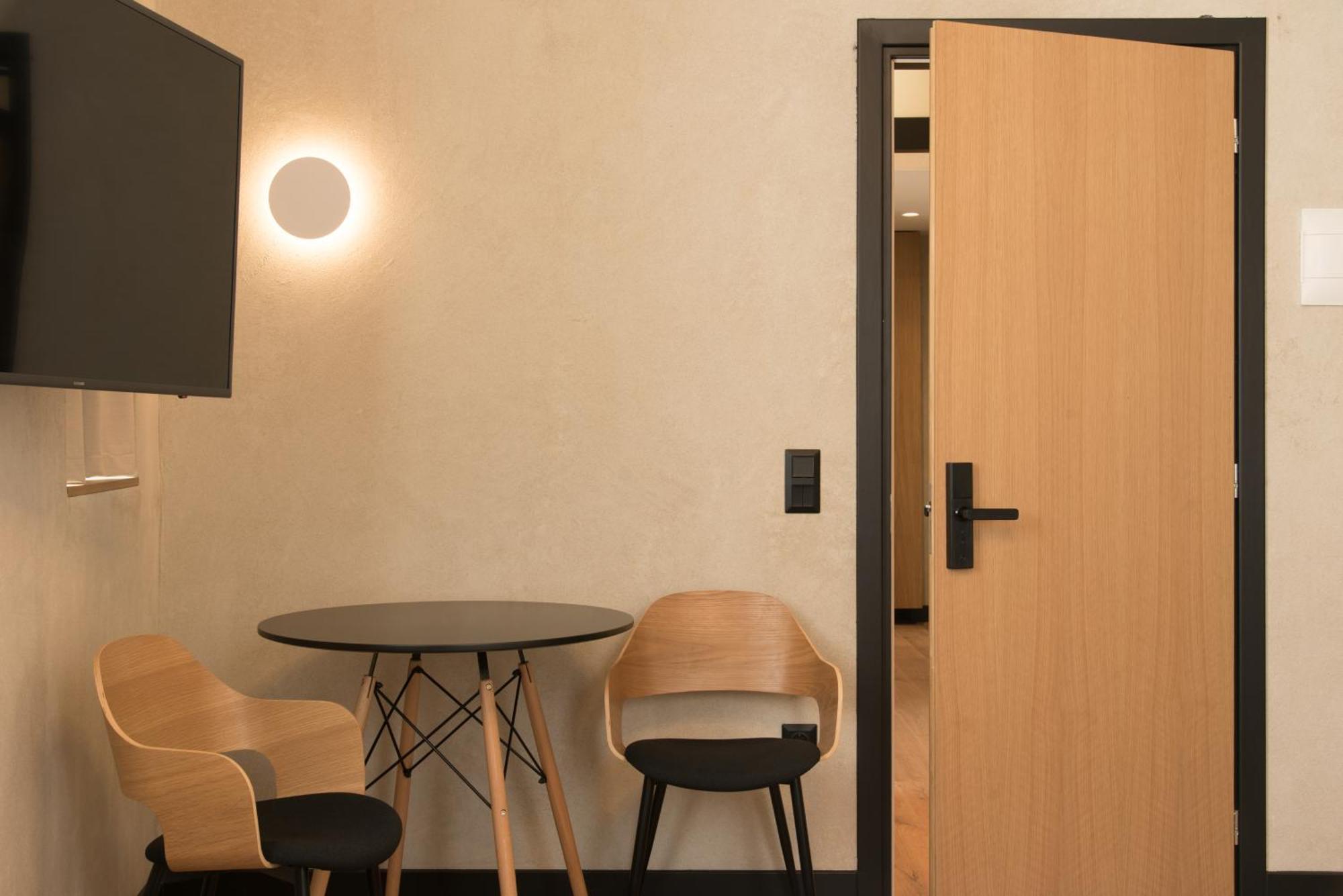 Athensowl Aparthotel Екстериор снимка