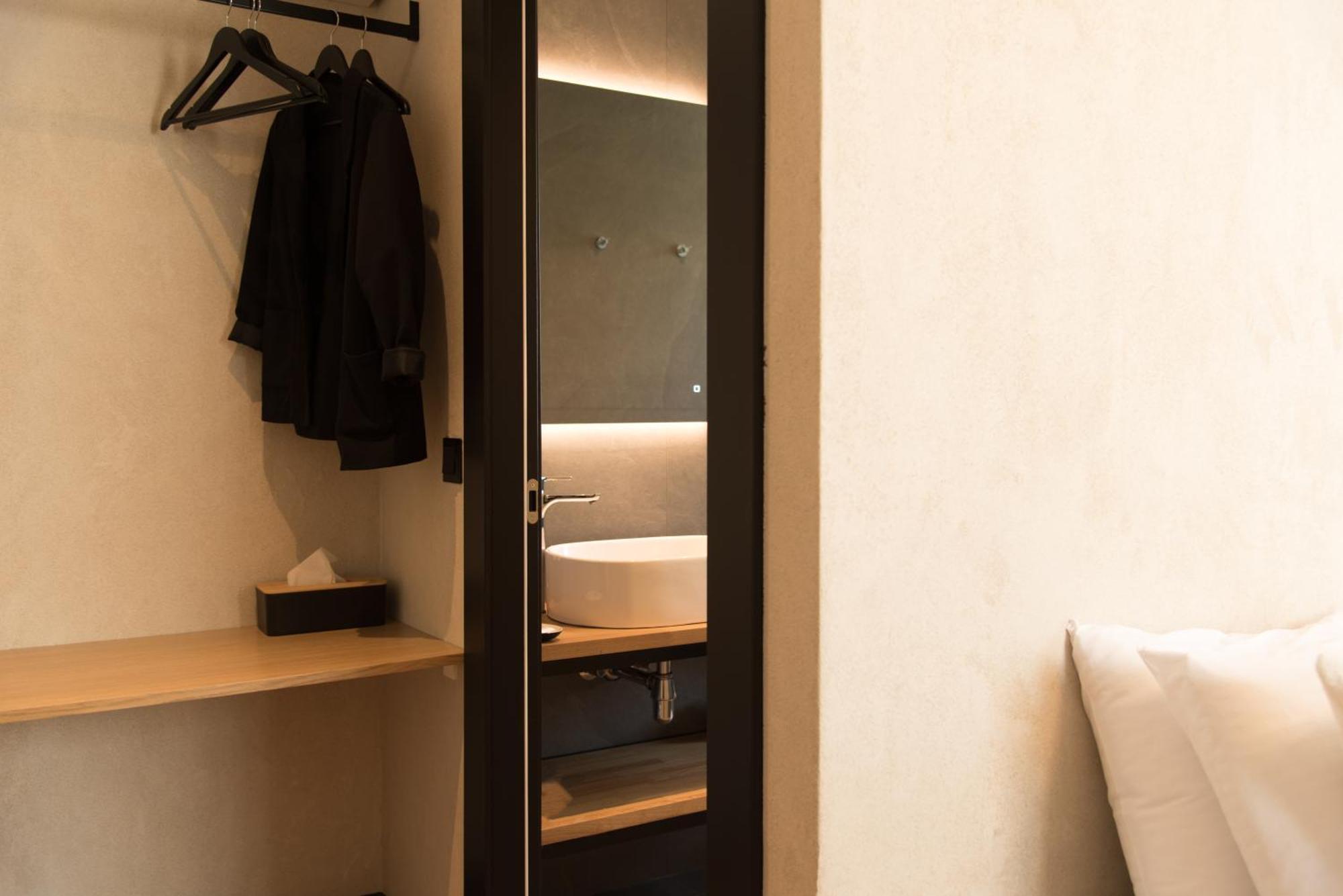 Athensowl Aparthotel Екстериор снимка