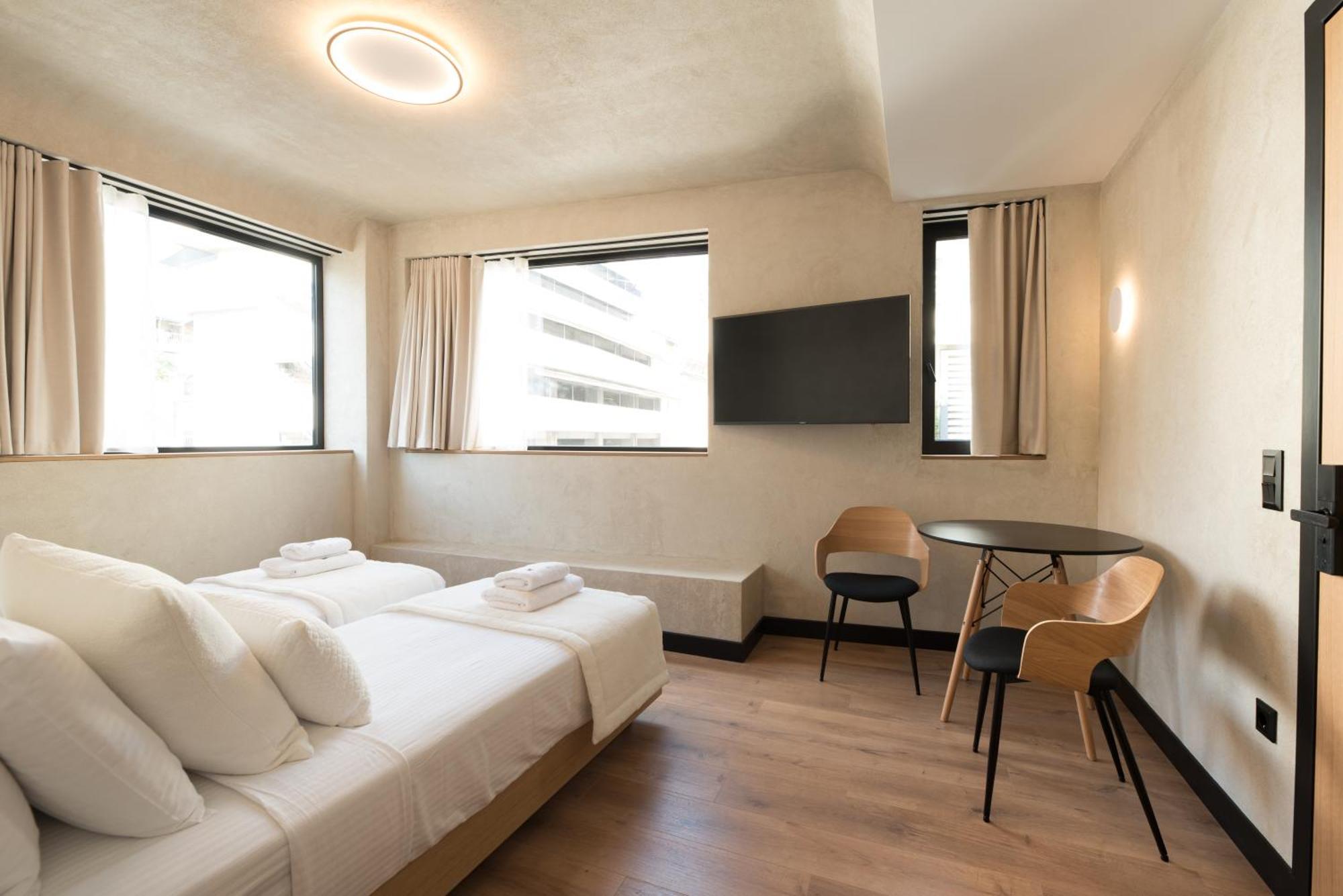 Athensowl Aparthotel Екстериор снимка