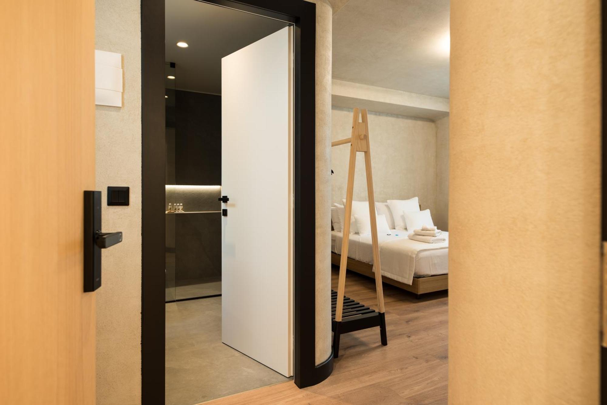 Athensowl Aparthotel Екстериор снимка